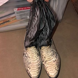 New snakeskin python leather cowboy western boots size 10 1/2 men’s